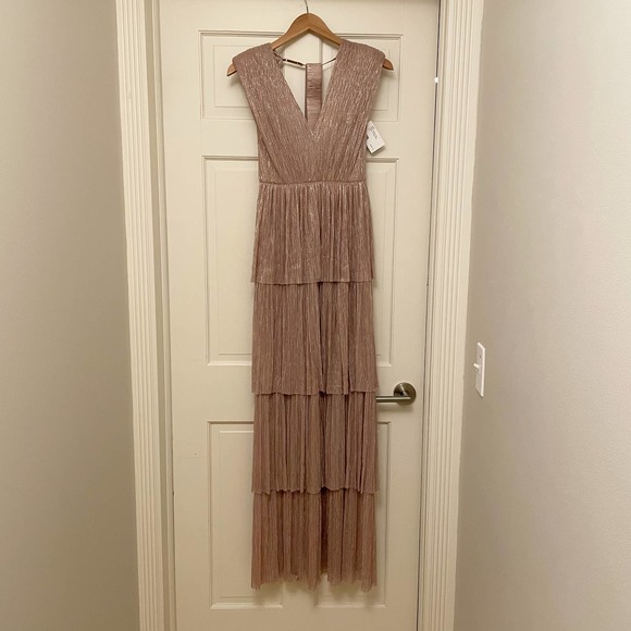 ✖️SOLD✖️Sabina Musayev Skylar Lurex Gown - Picture 5 of 11